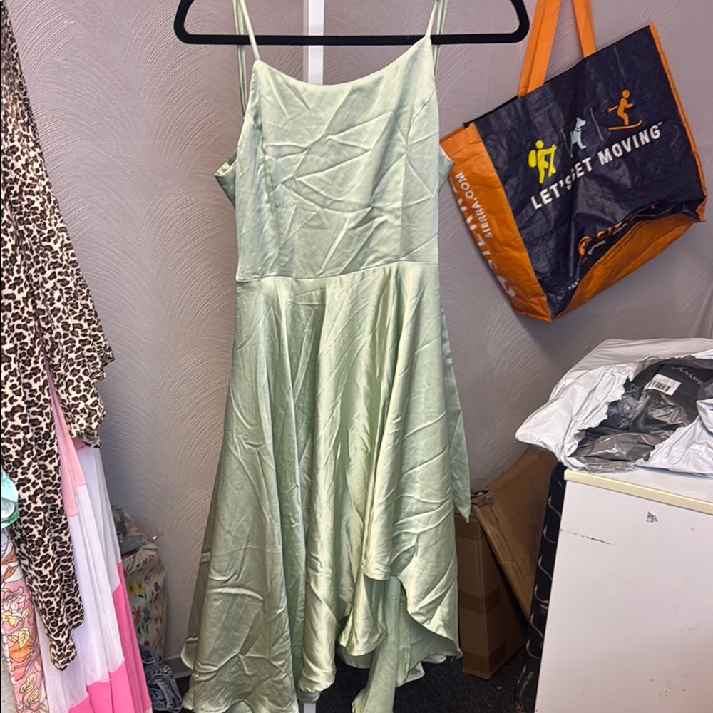 Elegant Green Women's Dress